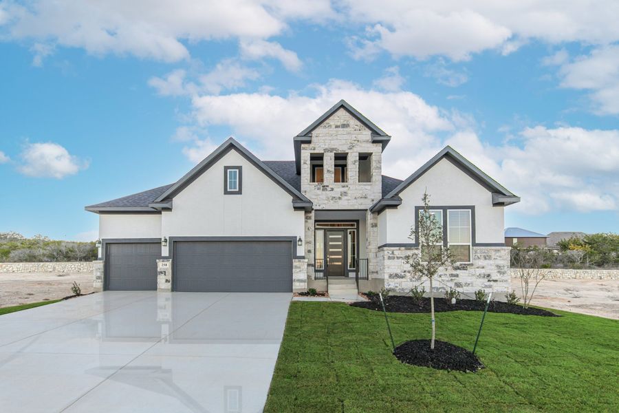 New construction Single-Family house Maclean, 112 Grace Avenue, Castroville, TX 78009 - photo