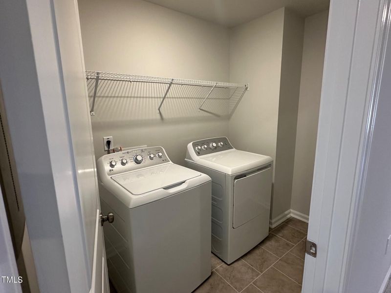 88 Laundry room