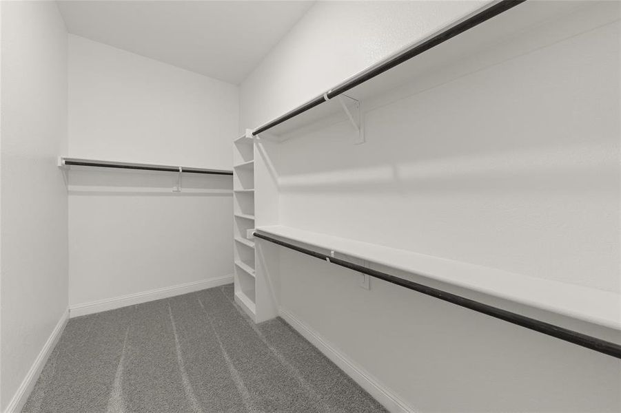 5301 Millenium  Closet