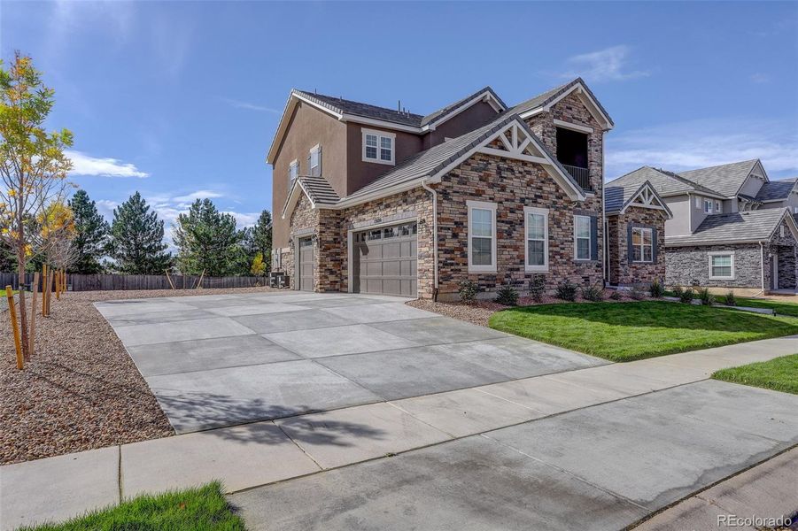 Oversized Driveway. 3 car garage