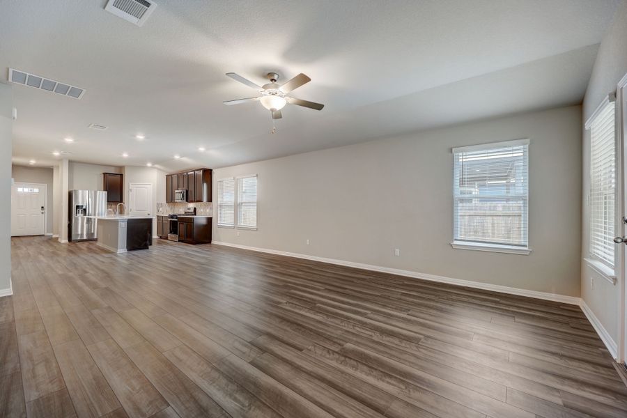 The open concept floorplan works great for entertaining guests.