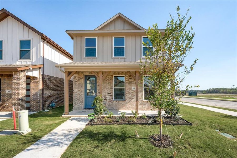 New construction Single-Family house 2601 Tanager Street, Fort Worth, TX 76118 Greyson - A- photo