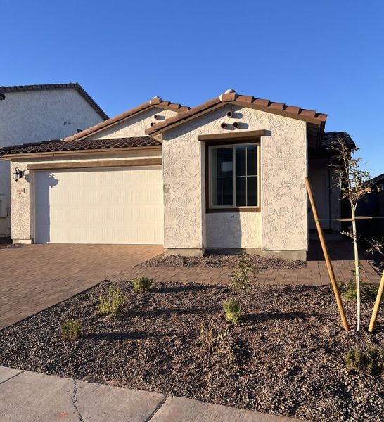 Exterior | Perrine | Valencia at Citrus Park | New Homes in Goodyear, AZ | Landsea Homes