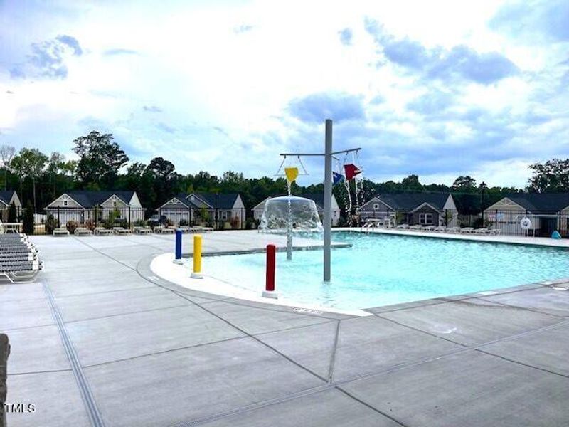 Hollybrook Pool