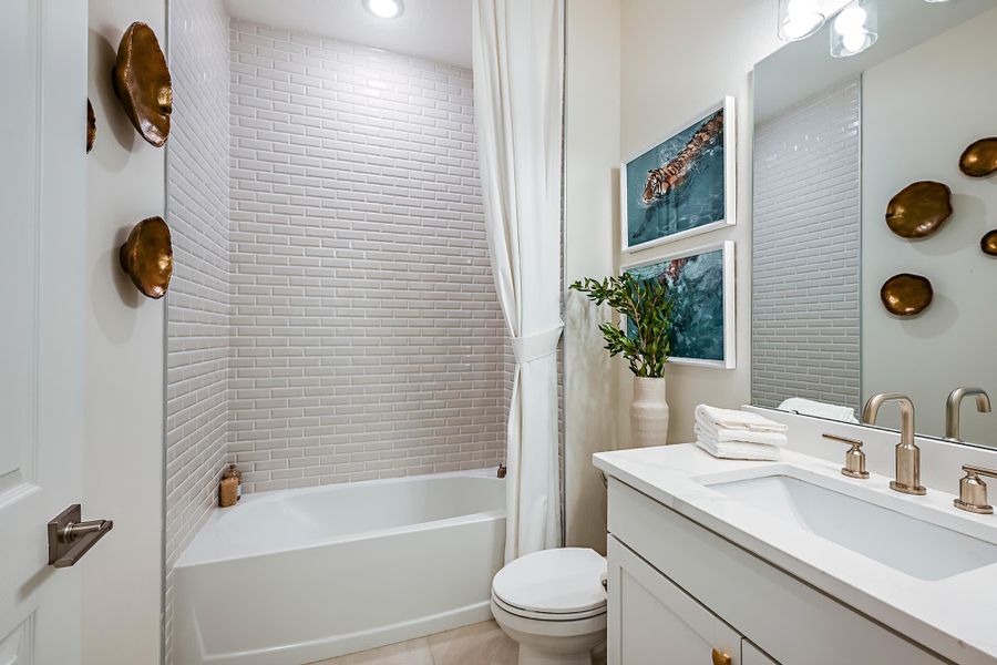 Bathroom 2 | Brentwood Executive | Park View at the Hills in Minneola, Florida | Landsea Homes