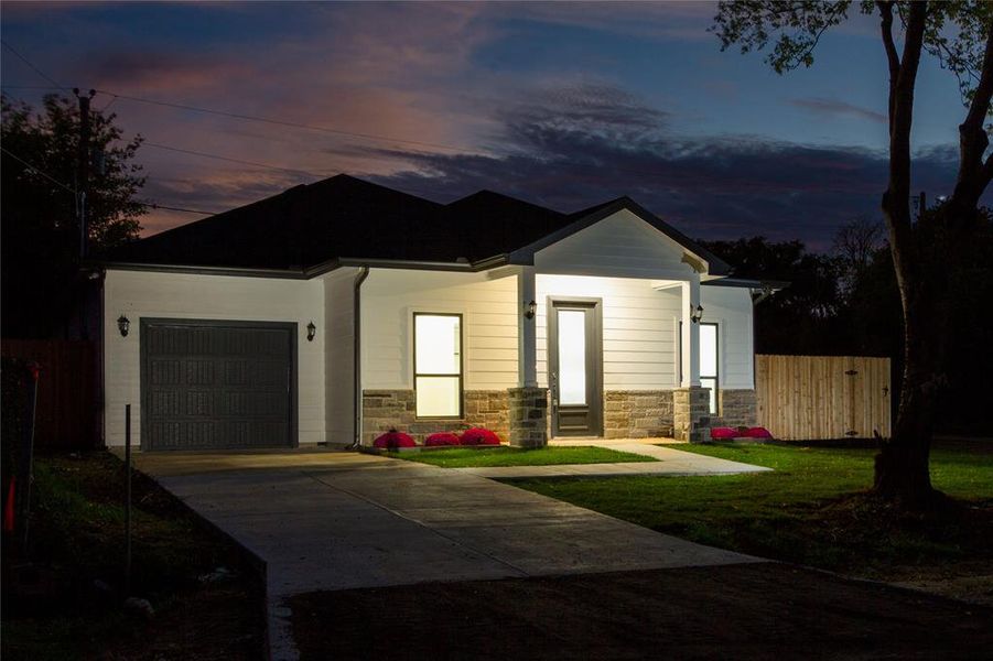 New construction Single-Family house 201 Holly Drive, West Tawakoni, TX 75474 - photo