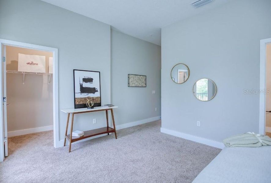 Master Bedroom & Closet