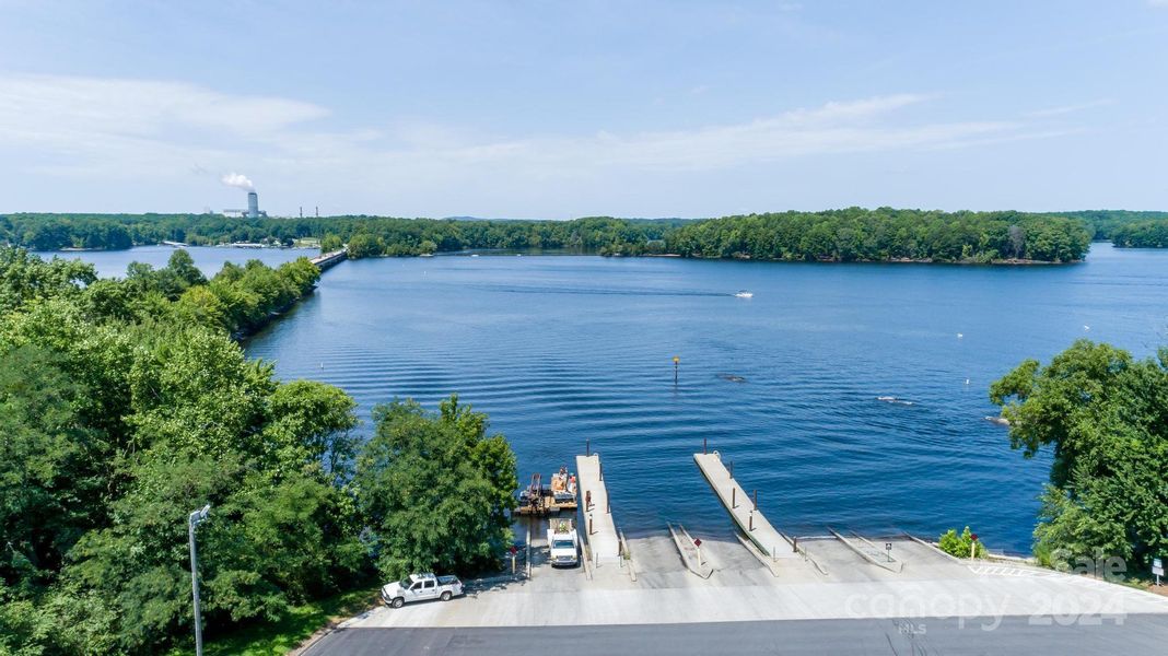 The Free boat ramp just 3.4 miles away