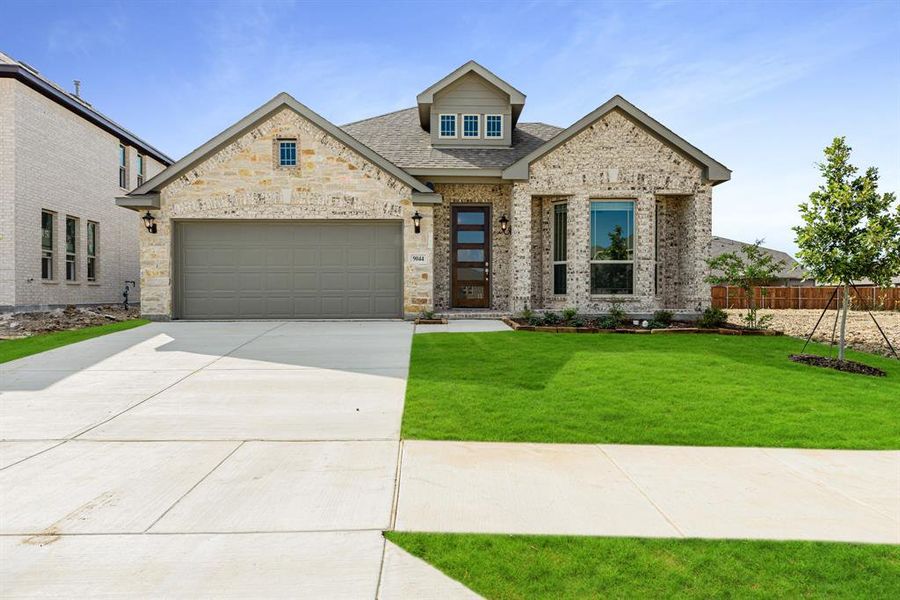 New construction Single-Family house 9044 Silver Dollar, Fort Worth, TX 76131 Cypress II- photo