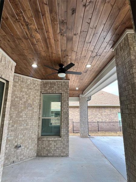 Other Exterior Picture of a Similar Porch Ceiling with Wood Finish Built by Tx Best Home Builders.