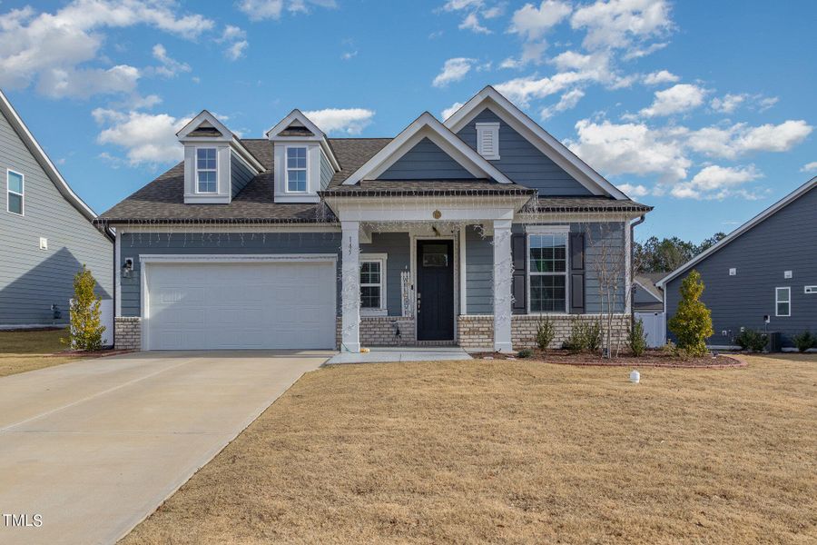 New construction Single-Family house 145 Alumroot Road, Holly Springs, NC 27540 - photo