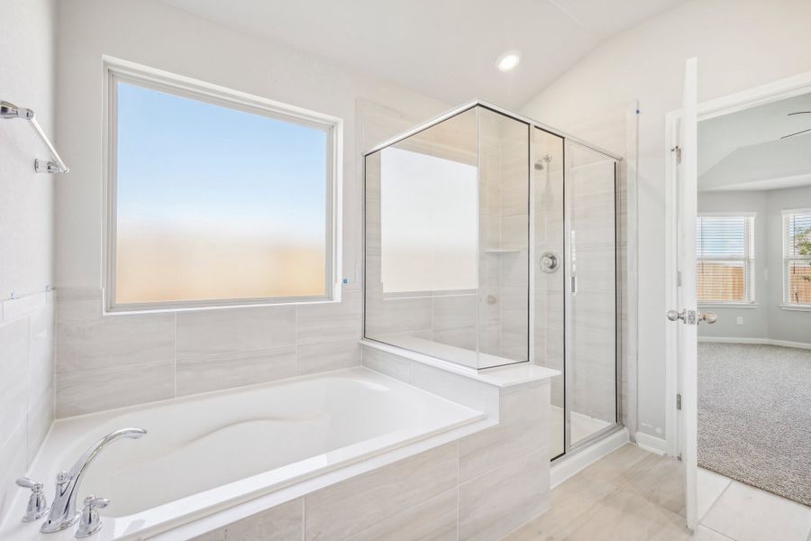 Primary suite bathroom in the Fitzhugh floorplan at a Meritage homes community.