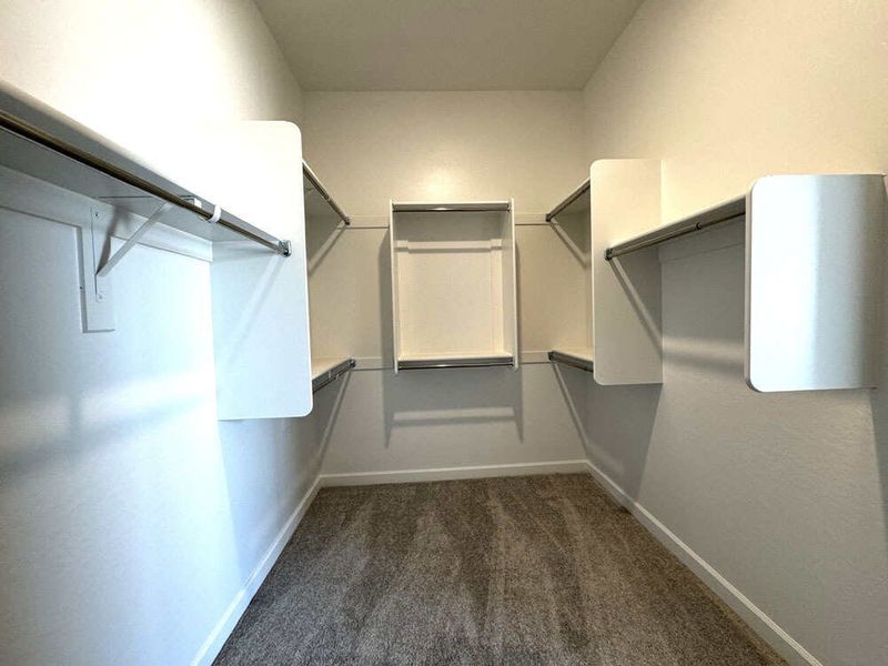 Primary suite walk in closet