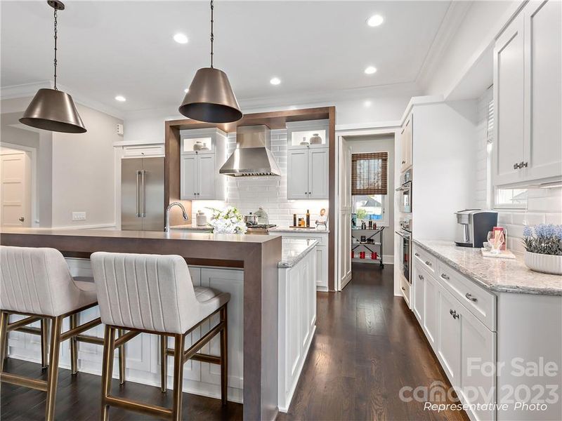 Kitchen toward walk-in Pantry