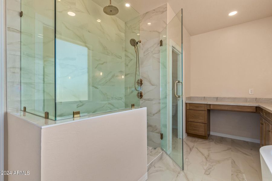 BEAUTIFUL Walk-in Shower!