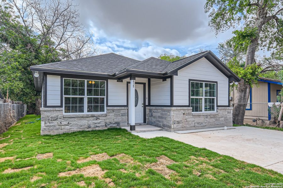 New construction Single-Family house 438 42Nd St, San Antonio, TX 78237 - photo
