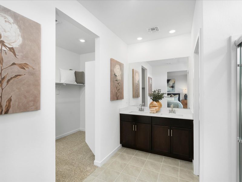 Bathroom in the Leslie Floorplan at Rancho Mirage