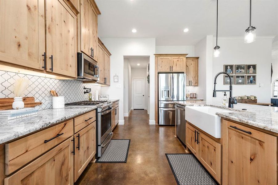 These cabinets are stunning!