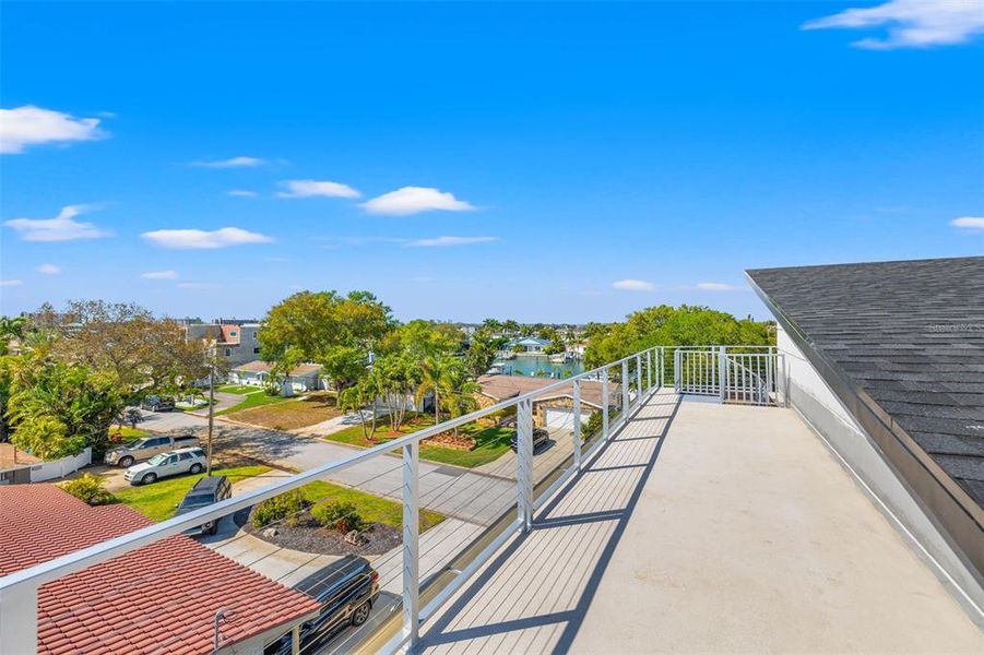 Rooftop Deck.  What A View!