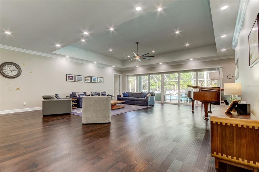 Living room overlooking pool