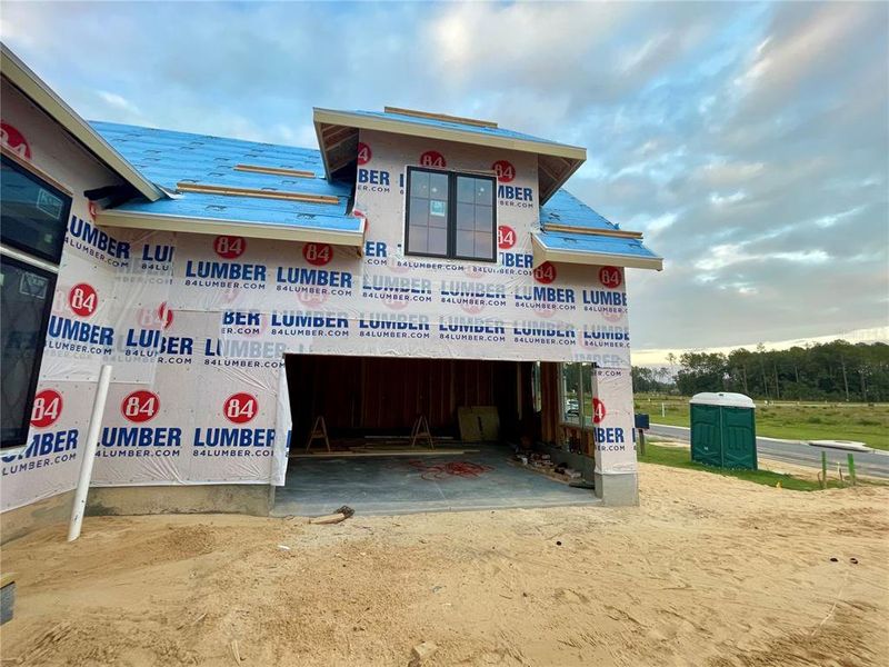 2 car garage and bonus room above garage