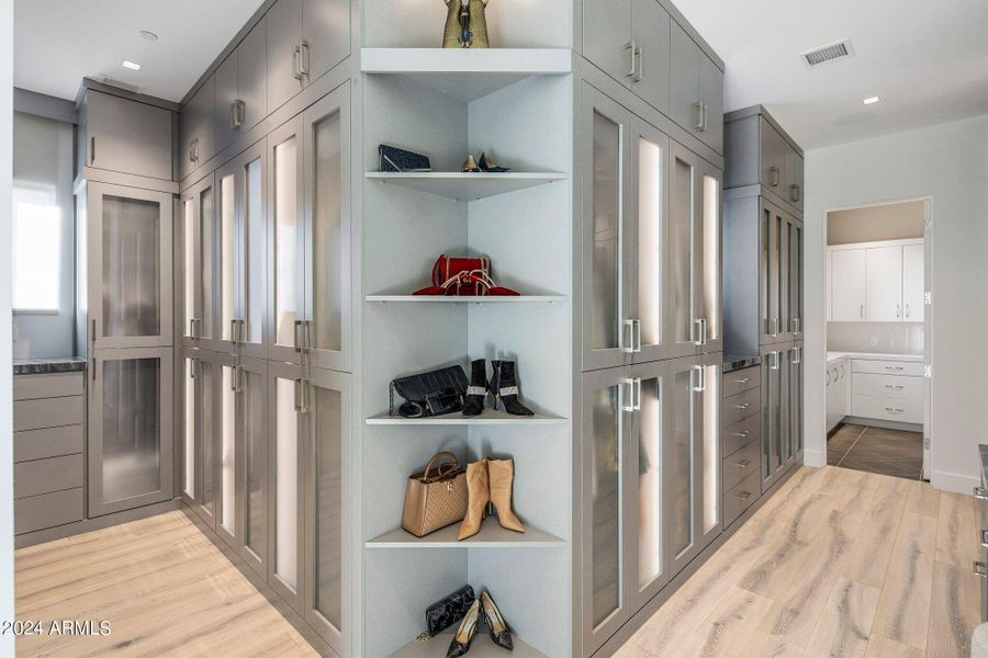 Principal Closet