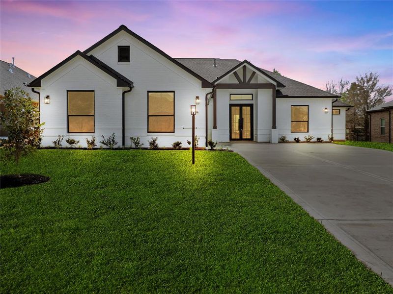 Similar Front Elevation of a Home Built By TX Best Hoome Builders