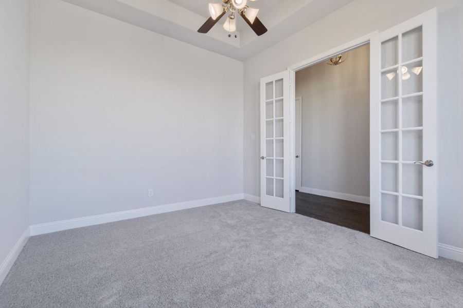 Dining Room | Concept 2406 at Hidden Creek Estates in Van Alstyne, TX by Landsea Homes