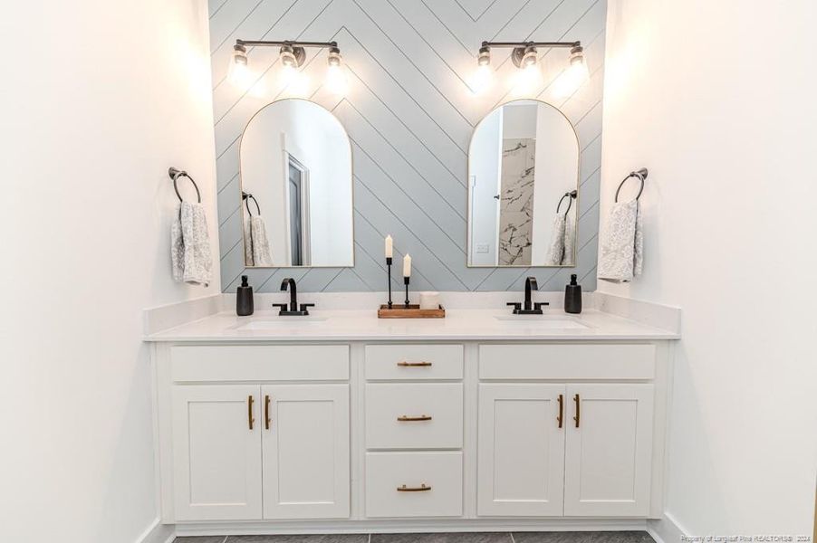 Master Double Vanity