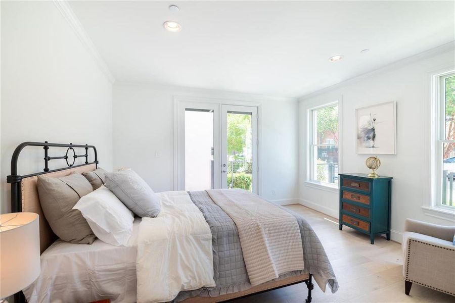 1st floor bedroom retreat leading out to the yard space. Super for a study/ home office too!