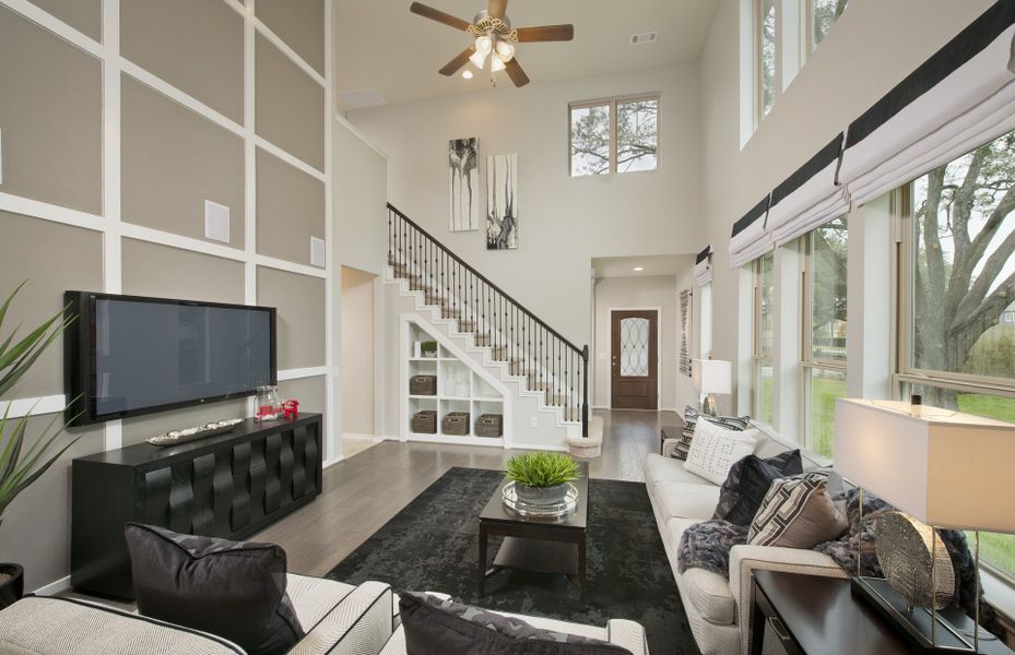 Gorgeous gathering room with tall ceilings