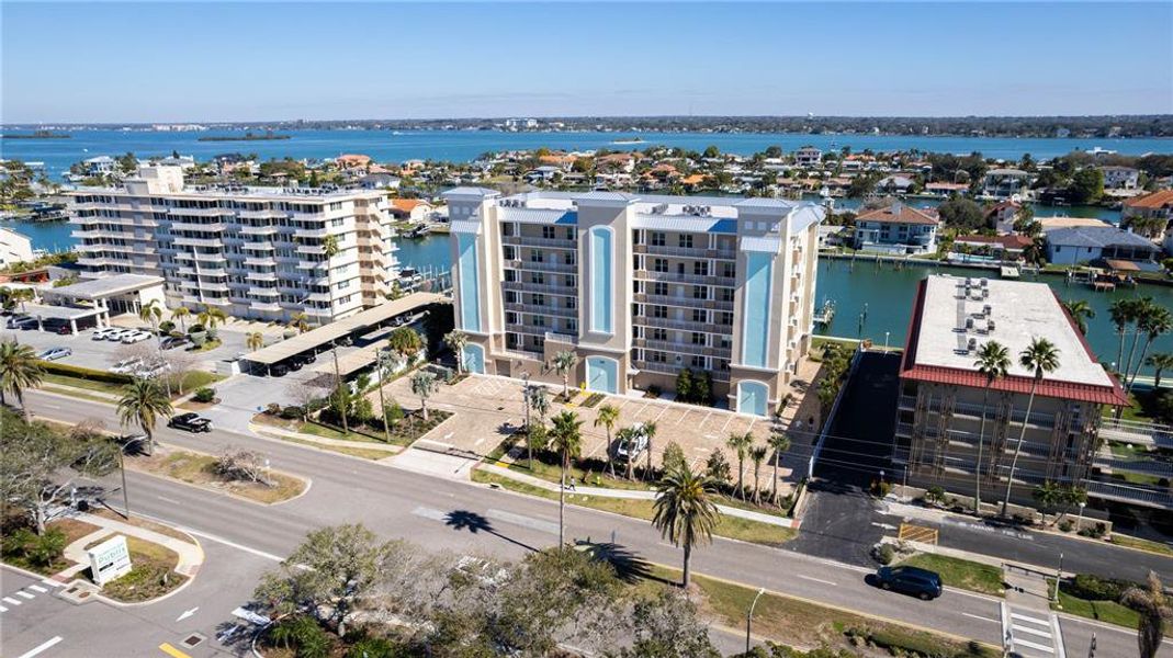 New construction Condo/Apt house 125 Island Way, Unit 204, Clearwater, FL 33767 - photo
