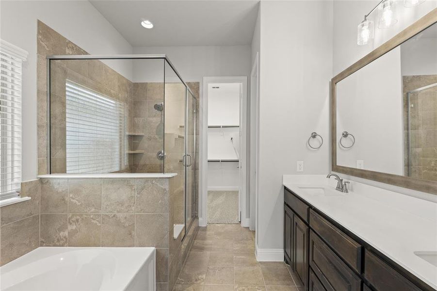 2734 Woodland  Bath