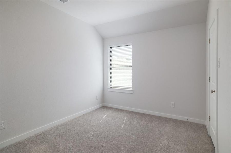 Guest bedroom 1 upstairs.