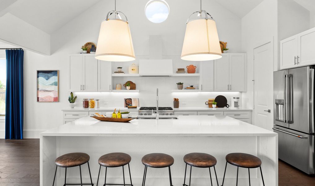 Breakfast bar in kitchen