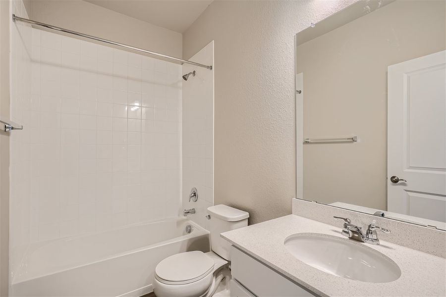 7015 cumbria ct - web quality - 025 - 30 3rd floor bathroom