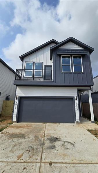 New construction Single-Family house 4205 Stassen Street, Houston, TX 77051 - photo