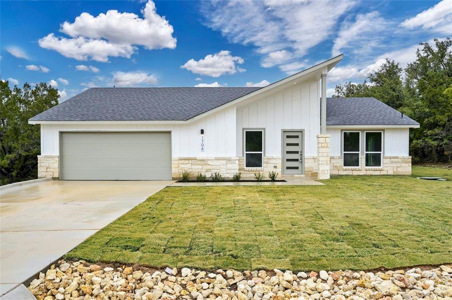 New construction Single-Family house 1706 Emerald Rd, Lago Vista, TX 78645 Magnolia- photo