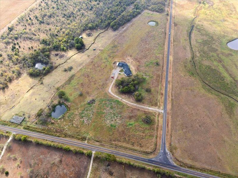 Birds eye view of property