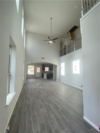 New construction Single-Family house 432 Staunton Drive, Leander, TX 78641 - photo 1