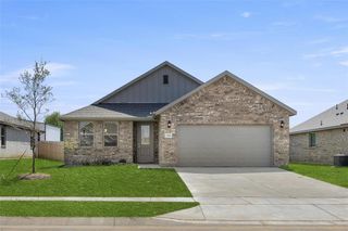 New construction Single-Family house 206 Lariat Lane, Valley View, TX 76272 - photo 1