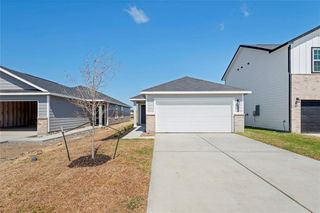 New construction Single-Family house 771 Westpointe Drive, Dayton, TX 77535 Savannah- photo