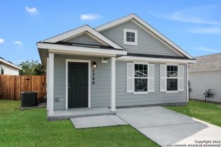 New construction Single-Family house 1039 Janzen Road, San Antonio, TX 78221 Broyce- photo 1