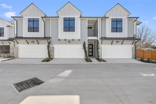 New construction Condo/Apt house 2707 Dulce Ln, Unit 16, Austin, TX 78704 - photo