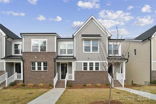 New construction Townhouse house 114 Glencoe Lane, Unit 104, Mooresville, NC 28117 - photo