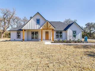 New construction Single-Family house 277 Sharla Smelley, Weatherford, TX 76088 - photo