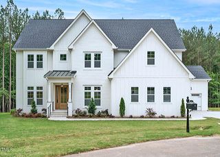 New construction Single-Family house 101 Sire Court, Holly Springs, NC 27540 Emerald Plan- photo