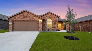 New construction Single-Family house 300 Deserado Drive, Fort Worth, TX 76131 - photo 1