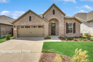 New construction Single-Family house 912 Water Canna Drive, Fort Worth, TX 76247 Premier Series - Laurel- photo 1
