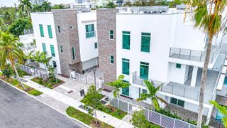 New construction Townhouse house 9 Southeast 11Th Avenue, Fort Lauderdale, FL 33301 - photo